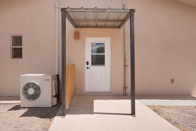 707 Alameda Blvd NW in Albuquerque, NM - Building Photo - Building Photo