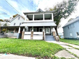 1119 15th St in Niagara Falls, NY - Building Photo