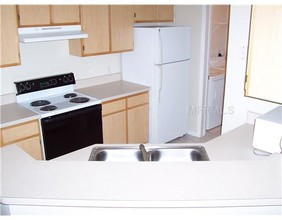 6542 Swissco Dr-Unit -APT 826 in Orlando, FL - Building Photo - Building Photo