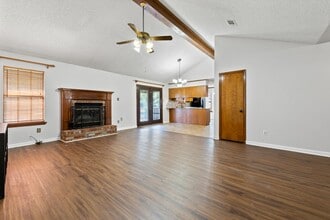 205 Amber Oaks Dr in Sherwood, AR - Building Photo - Building Photo