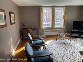 211 Main St in Saugerties, NY - Building Photo - Building Photo