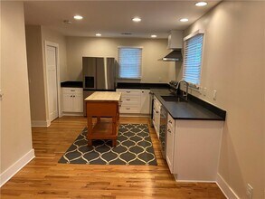 161 Stanhope Cir NW in Atlanta, GA - Building Photo - Building Photo