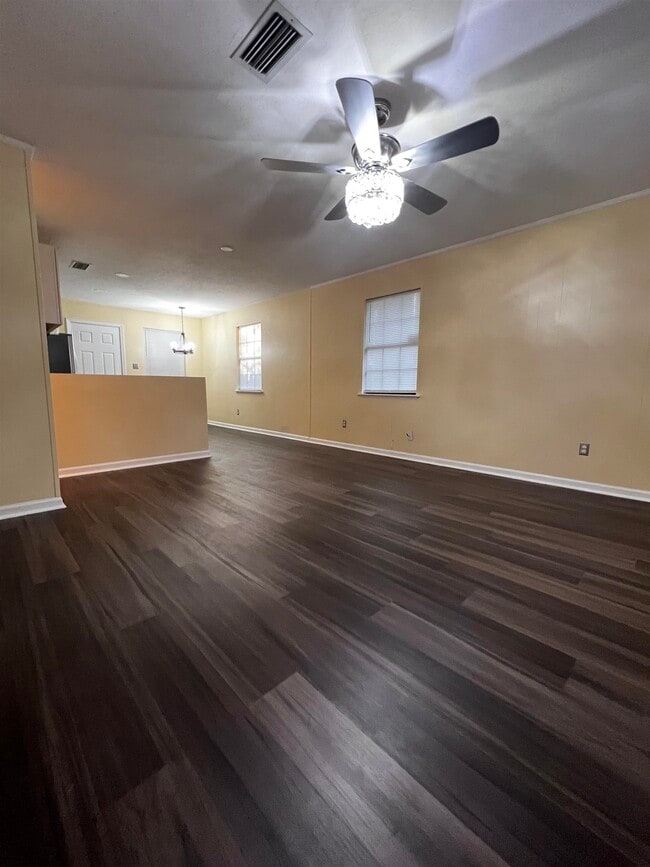 2780 Hartsfield Rd in Tallahassee, FL - Building Photo - Building Photo