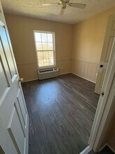 527 E Main St in Glasgow, KY - Building Photo - Building Photo