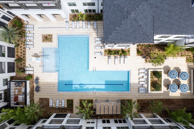 The Julington in Jacksonville, FL - Building Photo - Building Photo