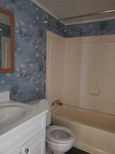 3150 E Calloway Dr in Mebane, NC - Building Photo - Building Photo