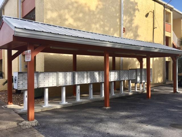 209 W Miracle Strip Pkwy in Mary Esther, FL - Building Photo - Building Photo