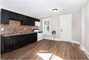 551 Radnor St in Harrisburg, PA - Building Photo