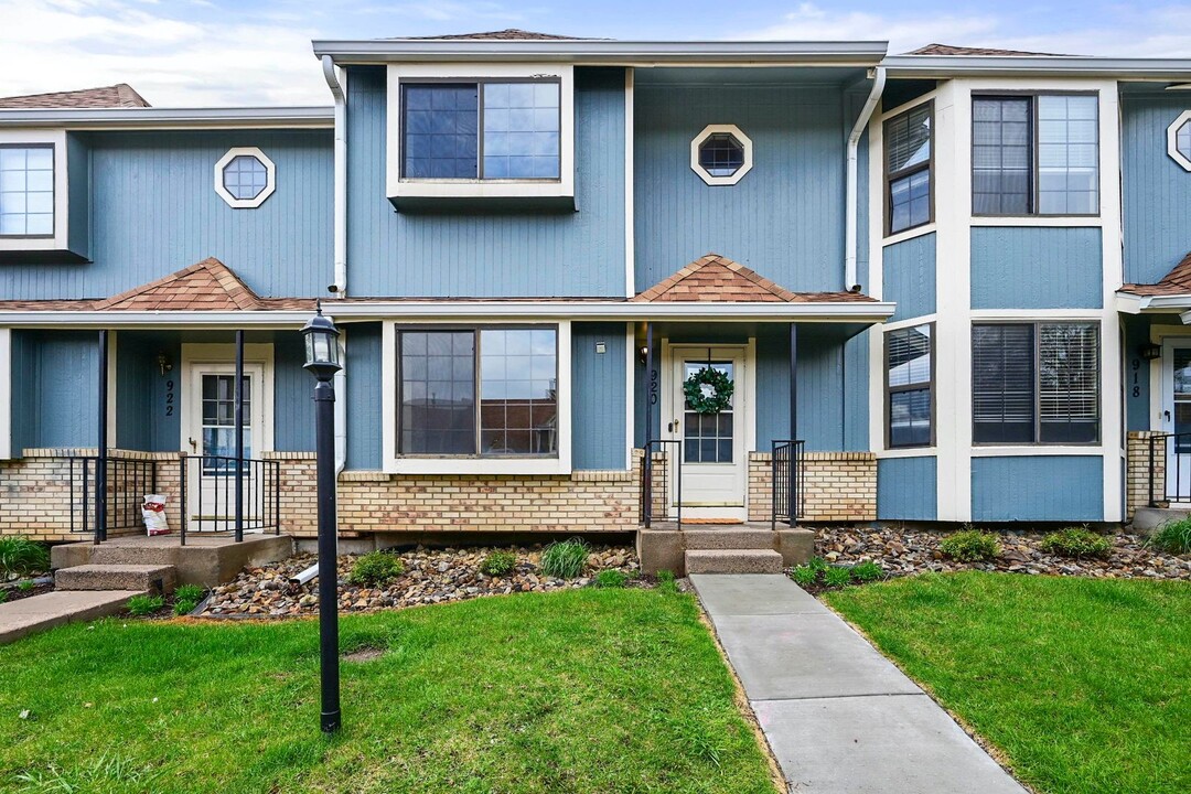 920 London Green Way in Colorado Springs, CO - Building Photo