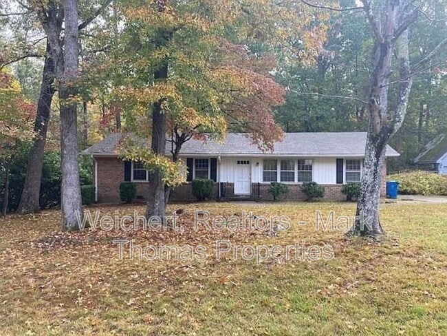 property at 4126 Chaucer Dr