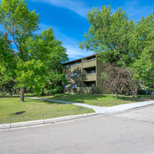 property at 10601-10100 100 St