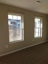 2023 Jonathan Dr in Baneberry, TN - Building Photo