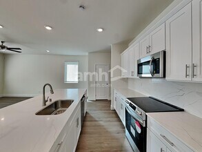10368 Bee Balm St in Las Vegas, NV - Building Photo - Building Photo
