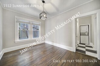 1512 Sunnyside Ave in Charlotte, NC - Foto de edificio - Building Photo