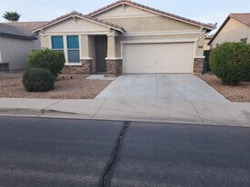 40768 W Rio Grande Dr in Maricopa, AZ - Building Photo