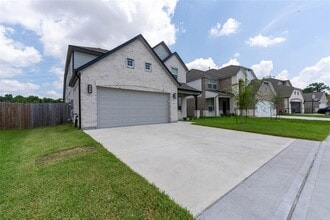 914 Cold Snow Dr in Houston, TX - Building Photo - Building Photo