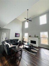 7437 Fireside Ln in Flowery Branch, GA - Building Photo - Building Photo