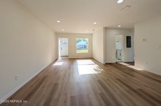 5316 Stetson Rd in Jacksonville, FL - Building Photo - Building Photo