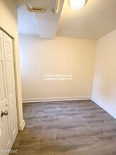 1542 N Kedzie Ave in Chicago, IL - Building Photo - Building Photo