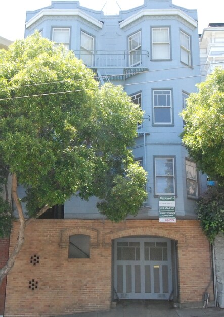 328-332 Castro St in San Francisco, CA - Building Photo