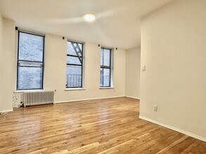 953 Amsterdam Ave in New York, NY - Building Photo - Building Photo