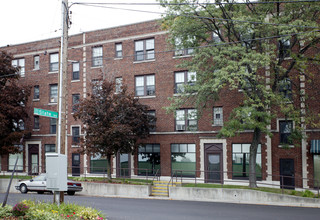 Stuyvesant Apartments in Grand Rapids, MI - Foto de edificio - Building Photo