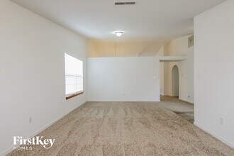 1038 Rentham Ln in Indianapolis, IN - Building Photo - Building Photo