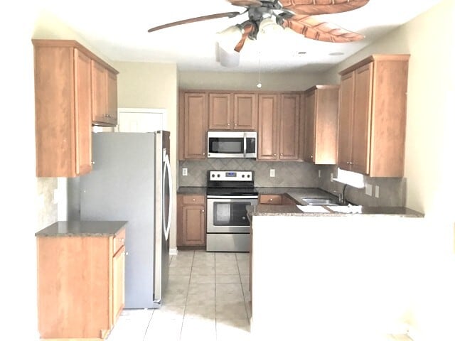 13513 Armour Ridge Dr in Charlotte, NC - Foto de edificio - Building Photo