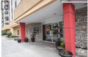 470-2470 Laurier Ave W in Ottawa, ON - Building Photo - Building Photo