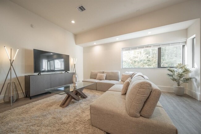 property at 2212 Francis St