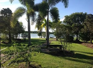 637 Grand Rapids Blvd in Naples, FL - Building Photo - Building Photo