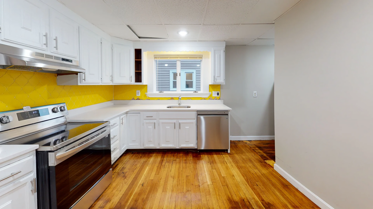 5 Edgar Ter, Unit 1 in Somerville, MA - Foto de edificio