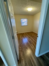 641 lovedale dr, Unit Apt #1 in Kingsport, TN - Foto de edificio - Building Photo