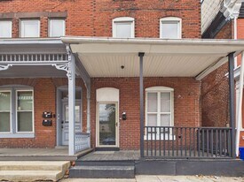 2118 N 4th St in Harrisburg, PA - Building Photo