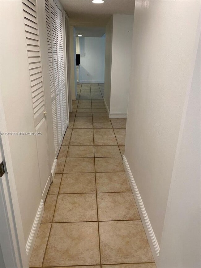 8811 SW 132nd Pl in Miami, FL - Building Photo - Building Photo