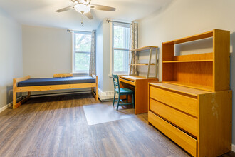 Escher - Intentional Community Living in A2 in Ann Arbor, MI - Foto de edificio - Interior Photo