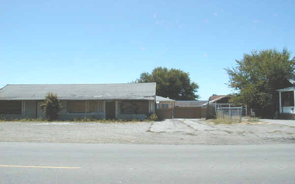 28323-28379 Ruus Rd in Hayward, CA - Foto de edificio - Building Photo