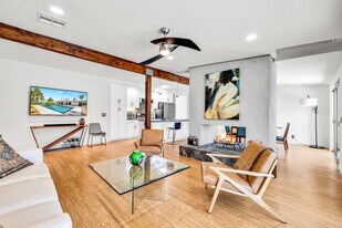 37535 Melrose Dr in Cathedral City, CA - Building Photo