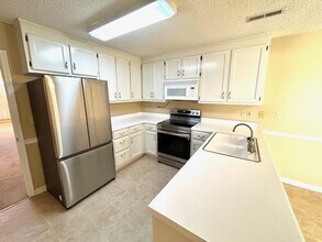 234 W Lake Cir in Madison, AL - Building Photo - Building Photo