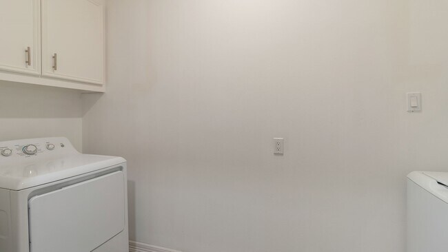 property at 14918 Plantation Oak Dr