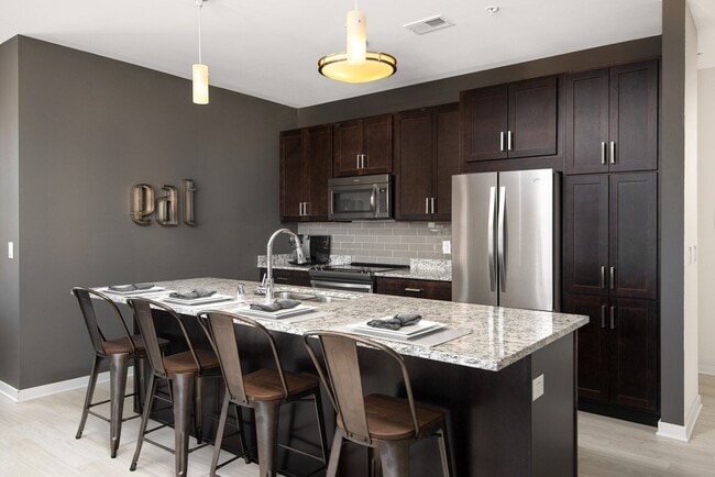 Emerald Row Apartments in Oak Creek, WI - Building Photo - Building Photo