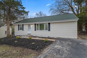 339 S Marguerite Ave in Ferguson, MO - Building Photo - Building Photo