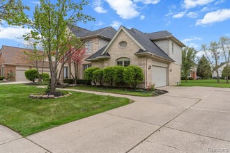 45419 Glengarry Blvd in Canton, MI - Building Photo - Building Photo