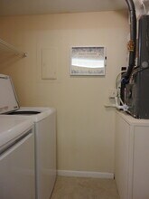 322 Knotty Pine Cir in Greenacres, FL - Building Photo - Building Photo