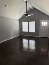 104 Chloe Dr in Mineola, TX - Building Photo - Building Photo