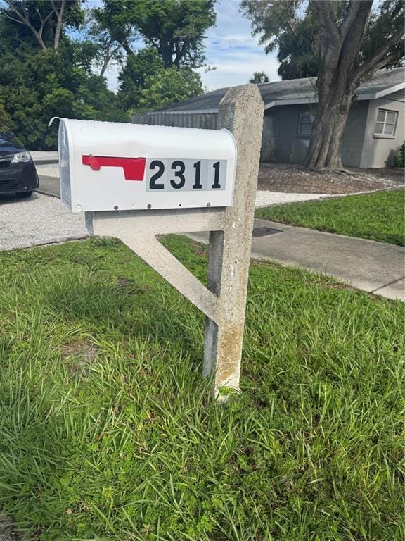 2311 Bougainvillea St in Sarasota, FL - Building Photo - Building Photo