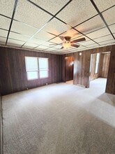 817 E Monroe St in Bloomington, IL - Building Photo - Building Photo