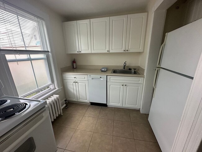 112 Mason St in Greenwich, CT - Building Photo - Building Photo