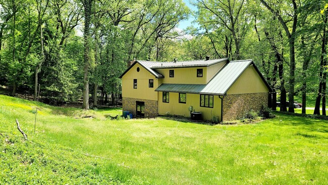 21315 Forest Glen Dr in South Bend, IN - Building Photo - Building Photo