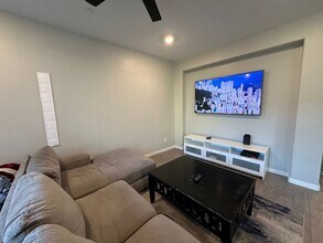 300 N Gila Springs Blvd in Chandler, AZ - Building Photo - Building Photo